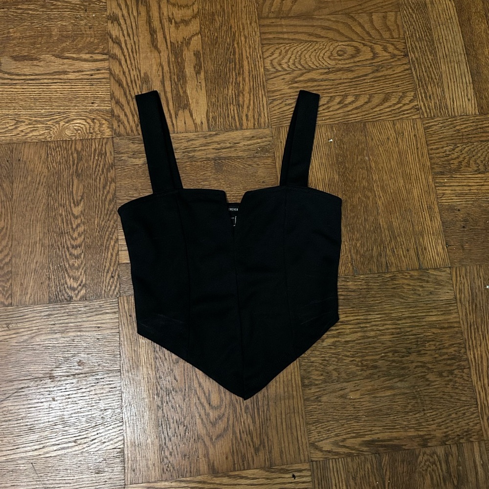black tank top